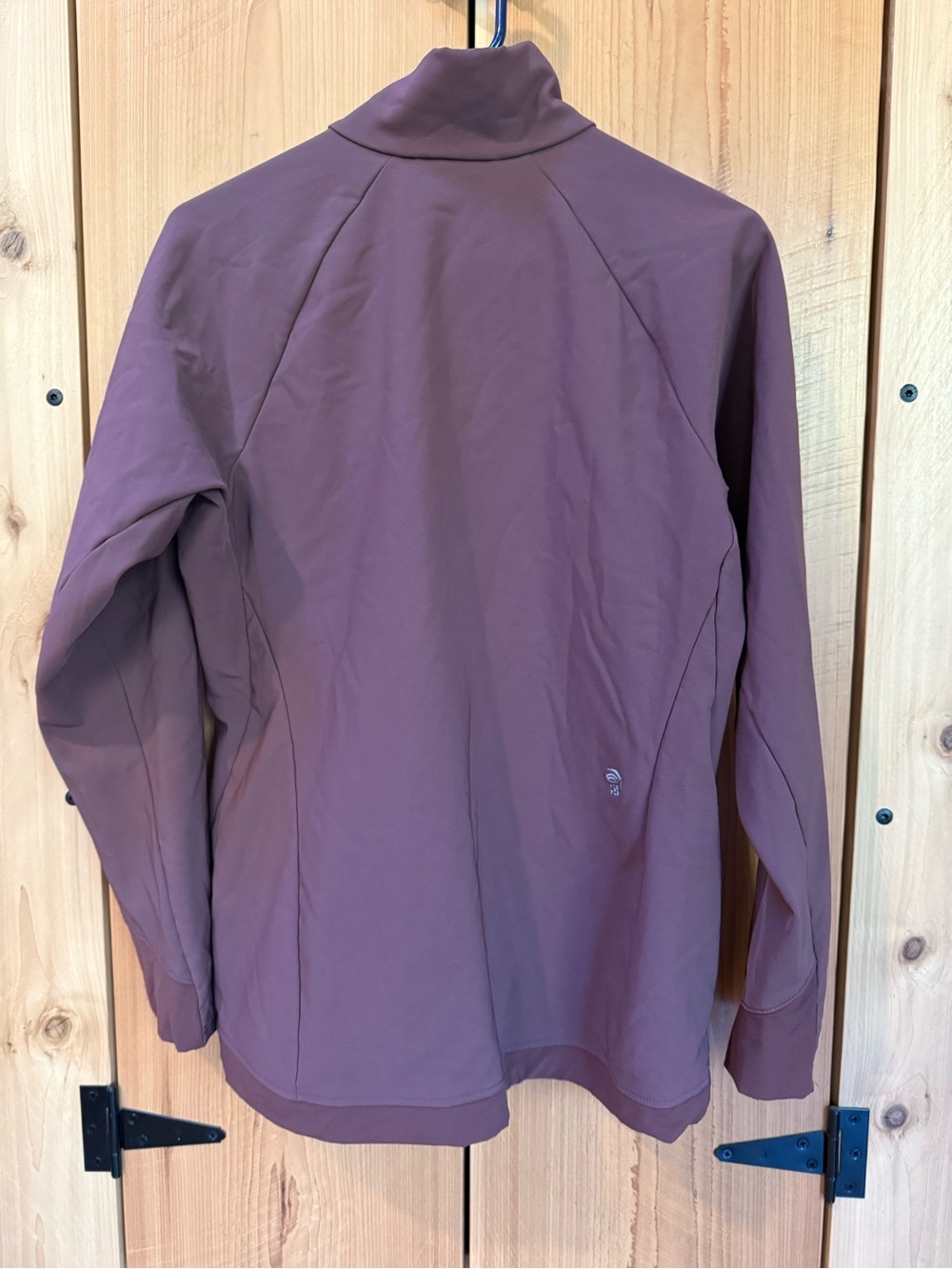 Women’s mountain hardwear Softshell Jacket - Picture 2 of 10